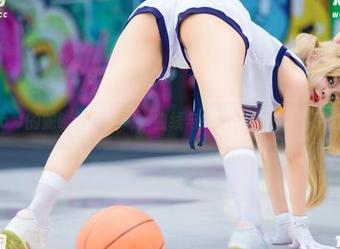 Umeko J的蛇喰梦子特辑，曲线与意境的碰撞，看了就是醉！
